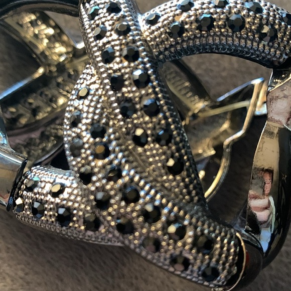 Jewelled Bracelet - Picture 7 of 7